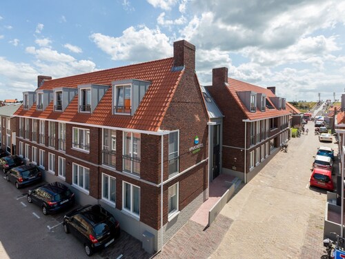 Luxurious Studio for 2 People, a 1-minute Walk From the Beach of Zoutelande
