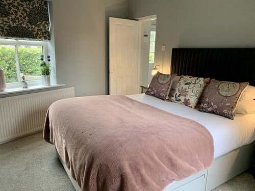 A Little Gem in a beautiful village of Spofforth nr Harrogate and Wetherby