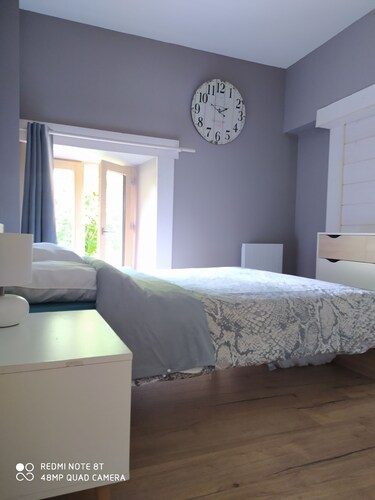 Appartement 2 pièces 48m2 avec jardin 150 m2 à 5mn à pied des thermes