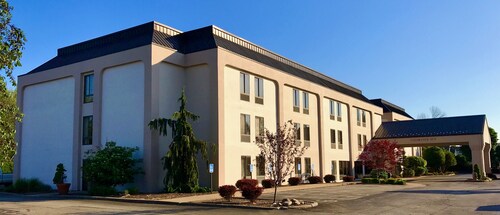 Presque Isle Hotel