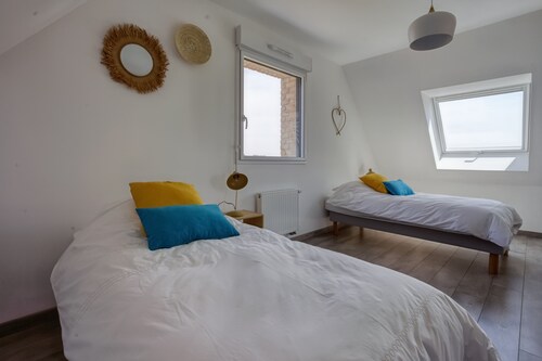 Gîte La Fauconnière - Trois Chambres Maison, Couchages 6