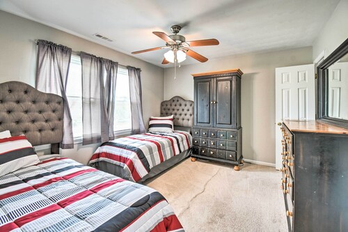 NEW! Virginia Beach Family Home <1Mi to Golf Club
