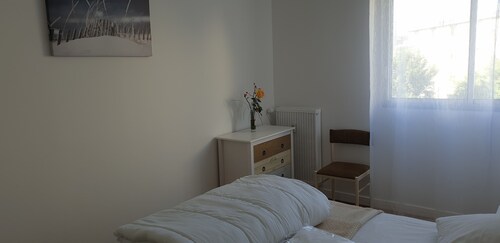Bel Appartement Balcon Vue Mer au centre de Concarneau