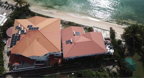 Grand Anse Beach Palace