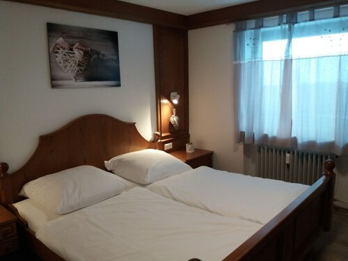 Schöne Ferienwohnung mit hauseigenem Ski und Fahrradraum