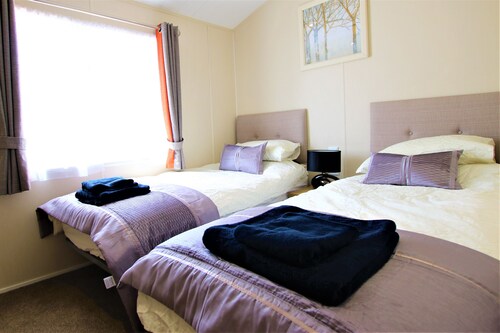 Heathfield - a sandhills lodge that sleeps 4 guests in 2 bedrooms