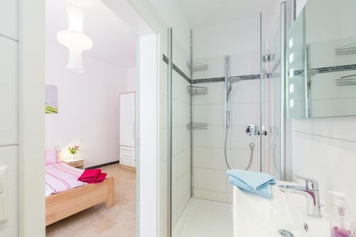 Blankas Appartement mitten in der Altstadt von Meersburg mit Seeblick & WLAN; Parkplatz in Garage gegen Aufpreis