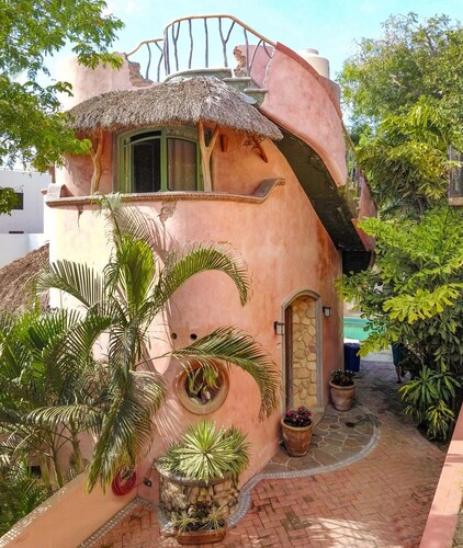Casa Cocoon 2BR by Casago