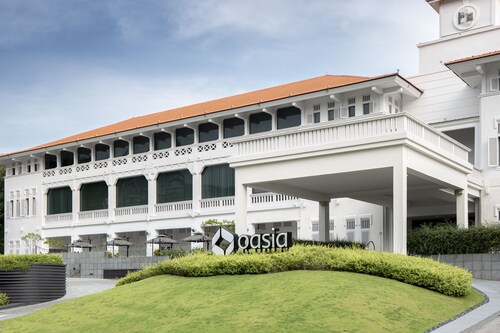 Oasia Resort Sentosa by Far East Hospitality