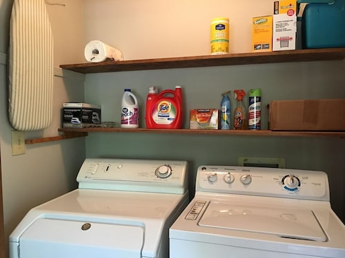 Spacious 4BR/3BA House with HVAC <br>Air Purification System