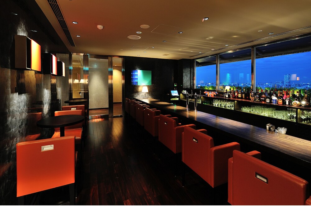 Hotel Bar