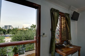 Guestroom View