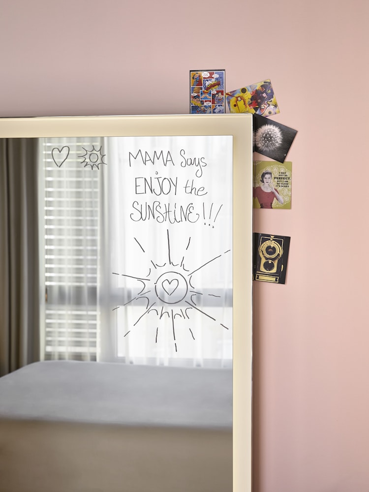 Medium Mama Double - Guestroom