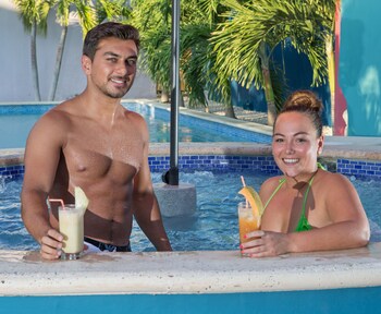 Poolside Bar