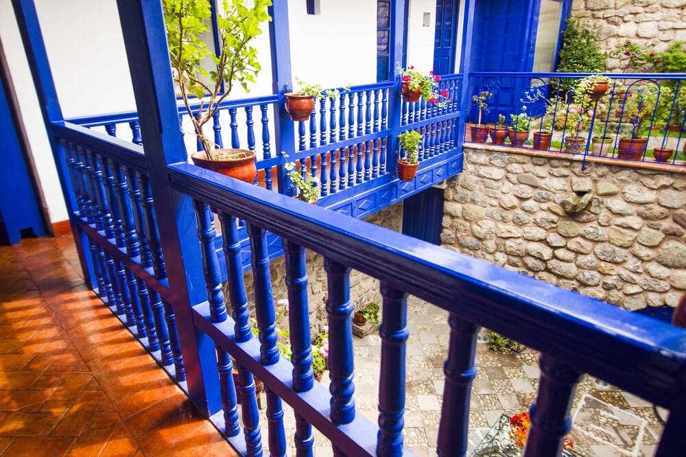 Courtyard View