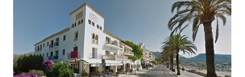 Hotel Front
