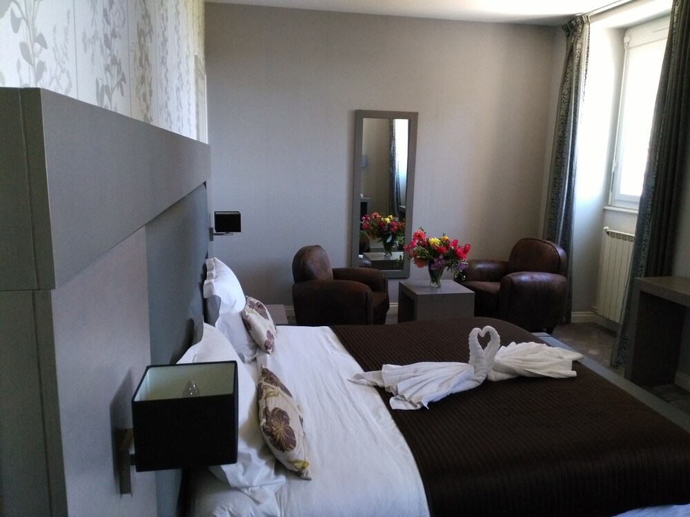 Guestroom