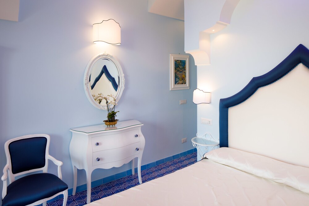 Superior Room, Sea View - Guestroom