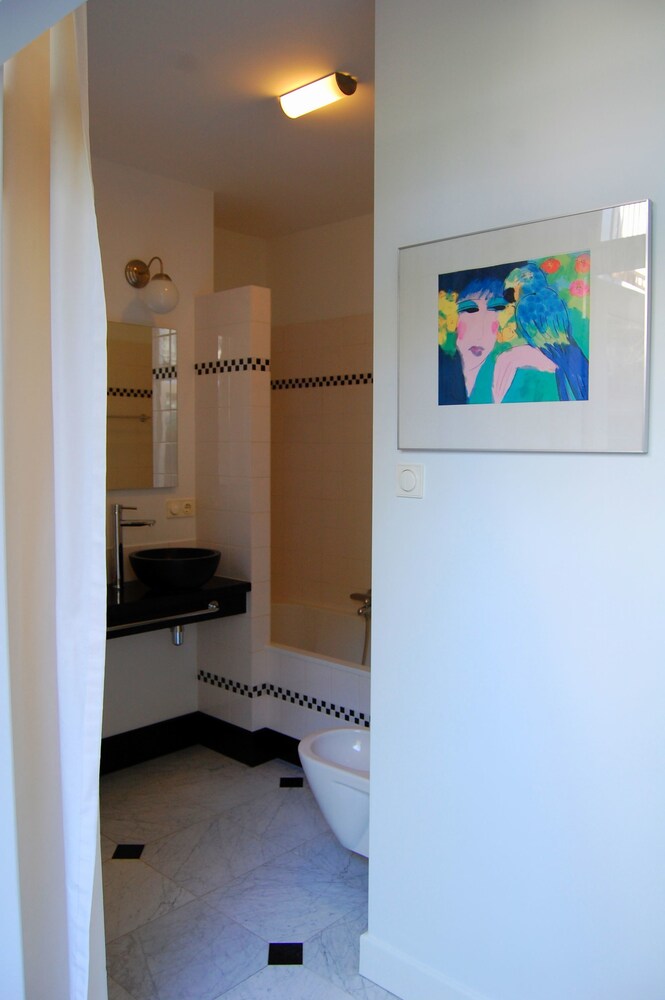 Deluxe Apartment, Bathtub, Ground Floor - Bathroom