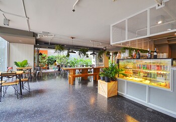 Coffee Shop
