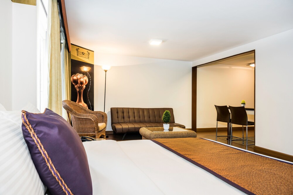 Studio Suite, Kitchen - Guestroom