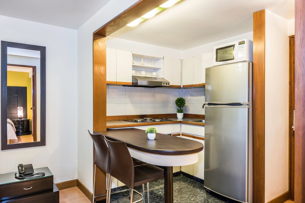 Studio Suite, Kitchen - In-Room Kitchen