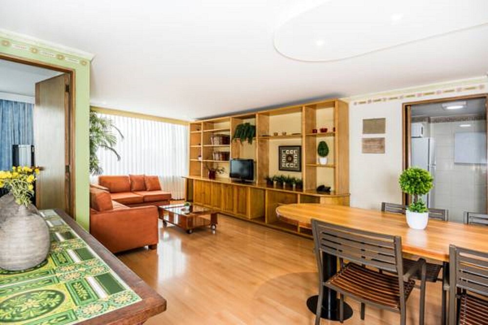 Deluxe Apartment, 2 Bedrooms - Living Area