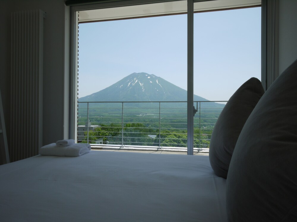 Penthouse 3 Bedroom - Guestroom