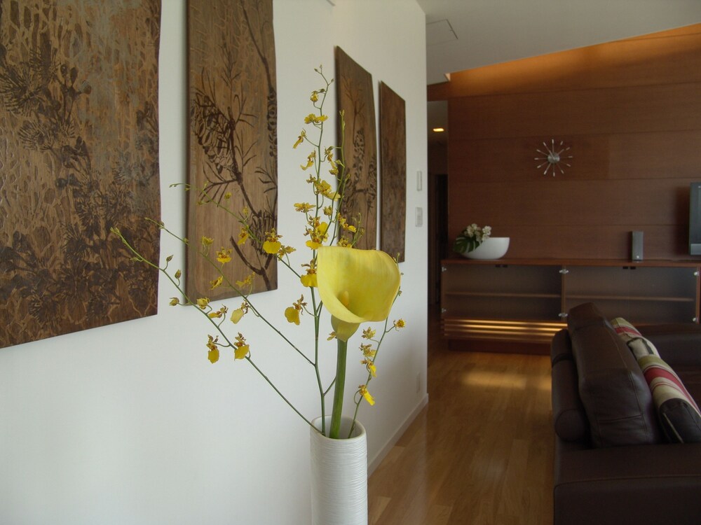 Penthouse 3 Bedroom - Living Area