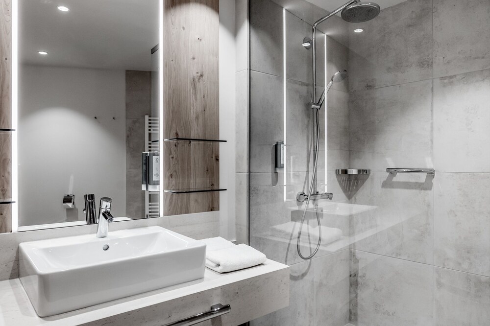 Jetted Tub