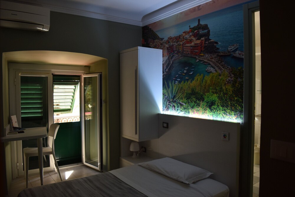 Guestroom