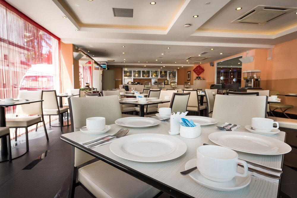 Cafe