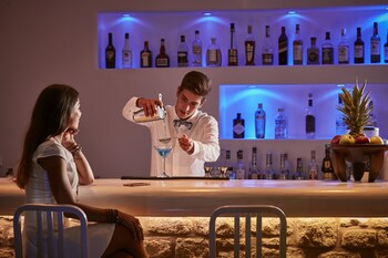 Poolside Bar