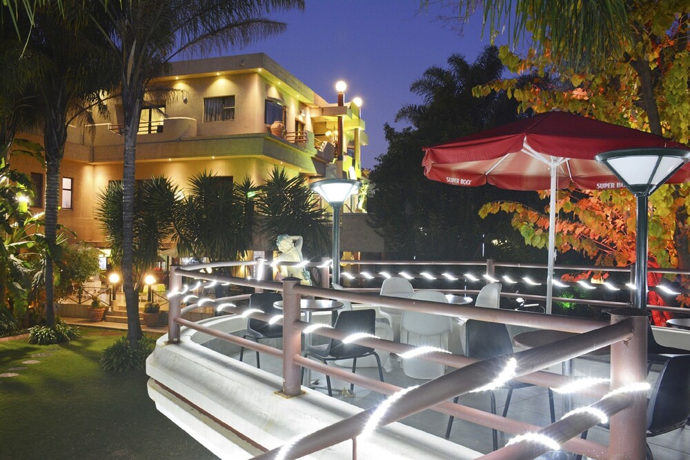 Sundeck