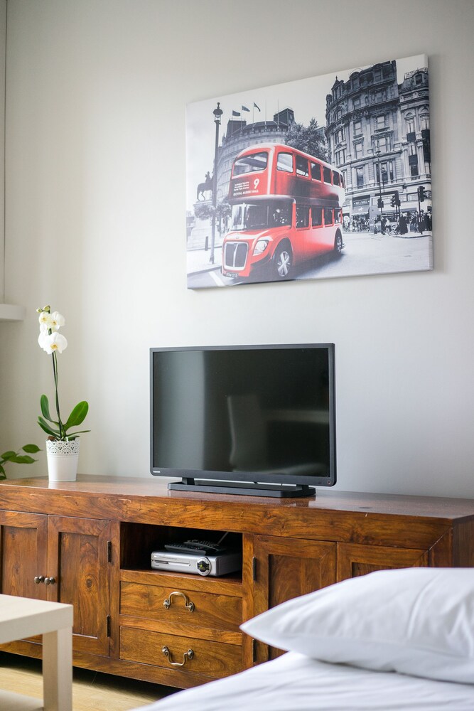 Studio - Guestroom
