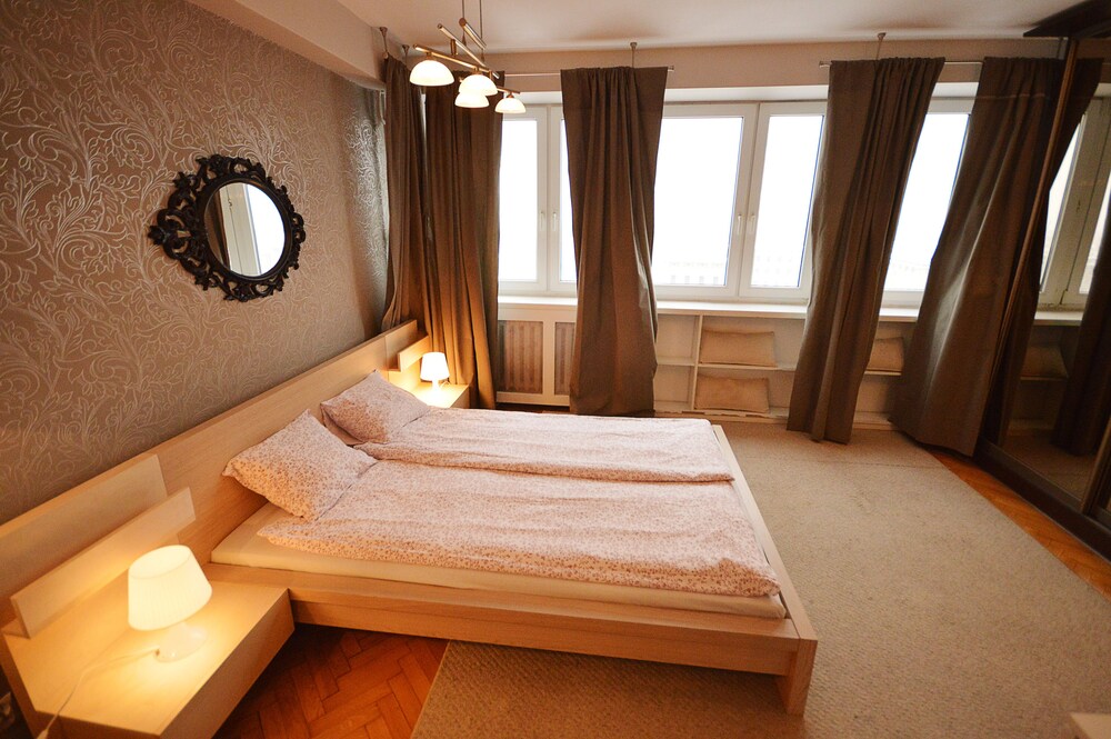 Studio - Guestroom