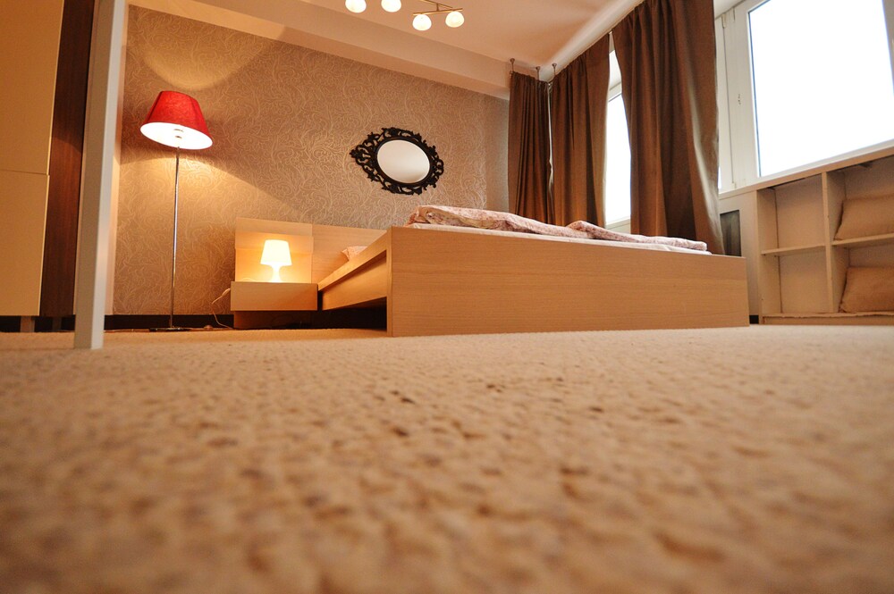 Studio - Guestroom