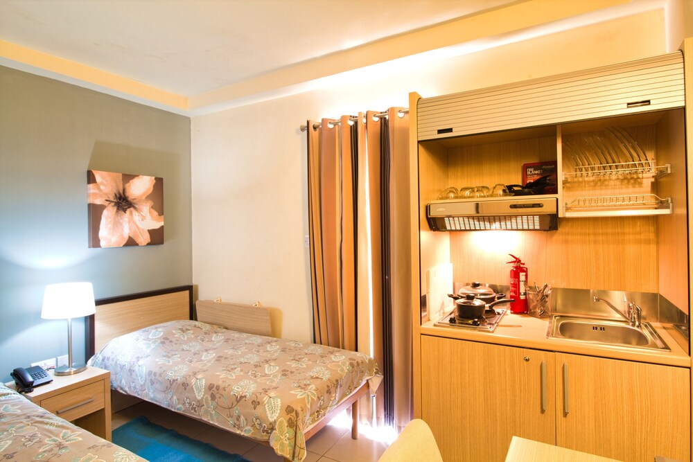 Guest room
