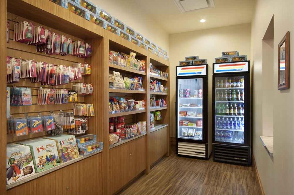 Snack Bar