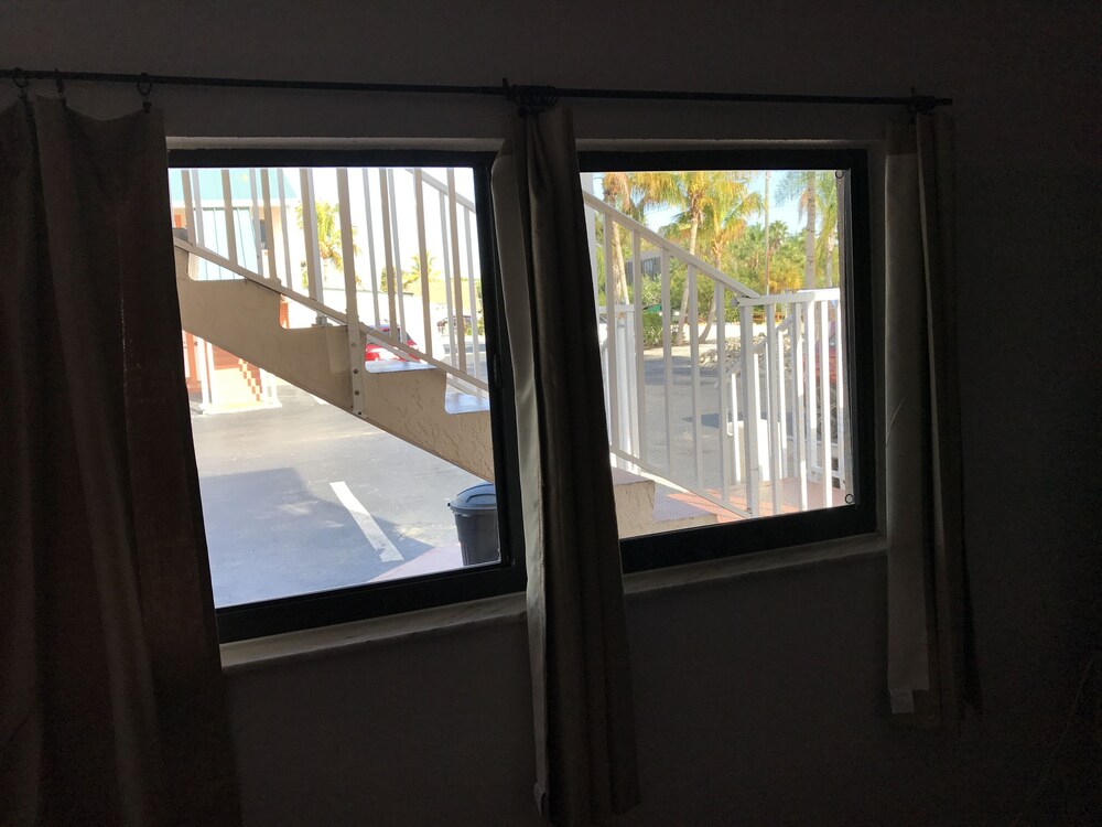 Guestroom View