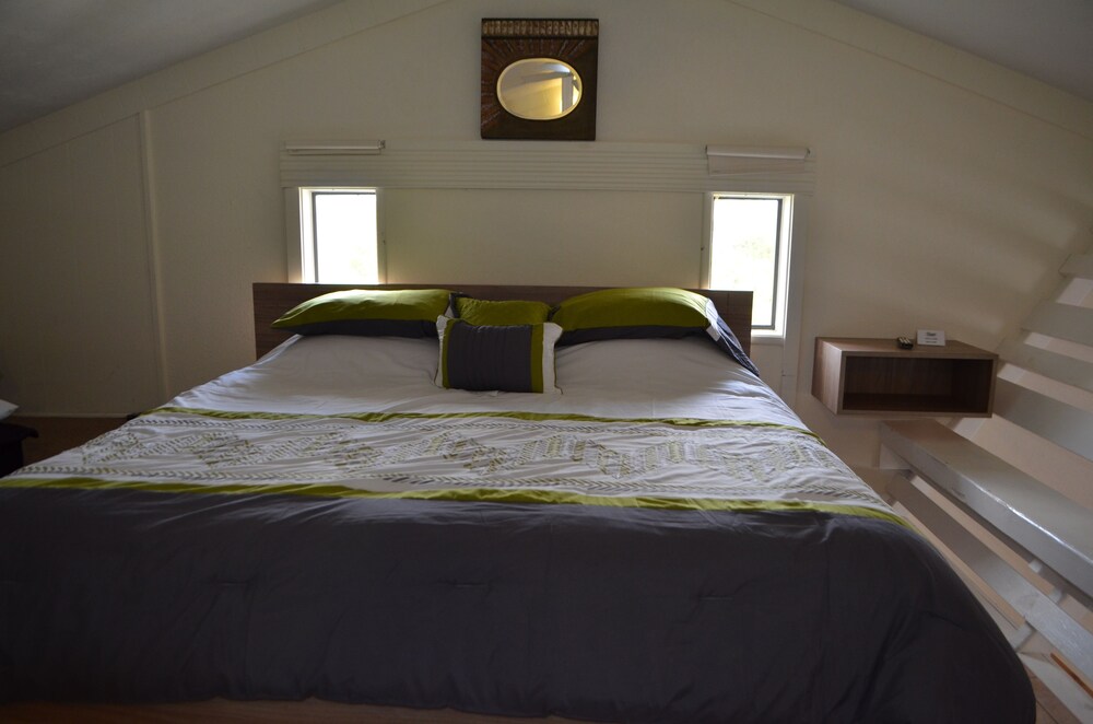 Guestroom View
