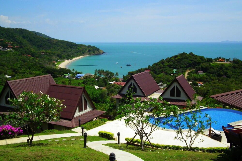 Infinity Pool
