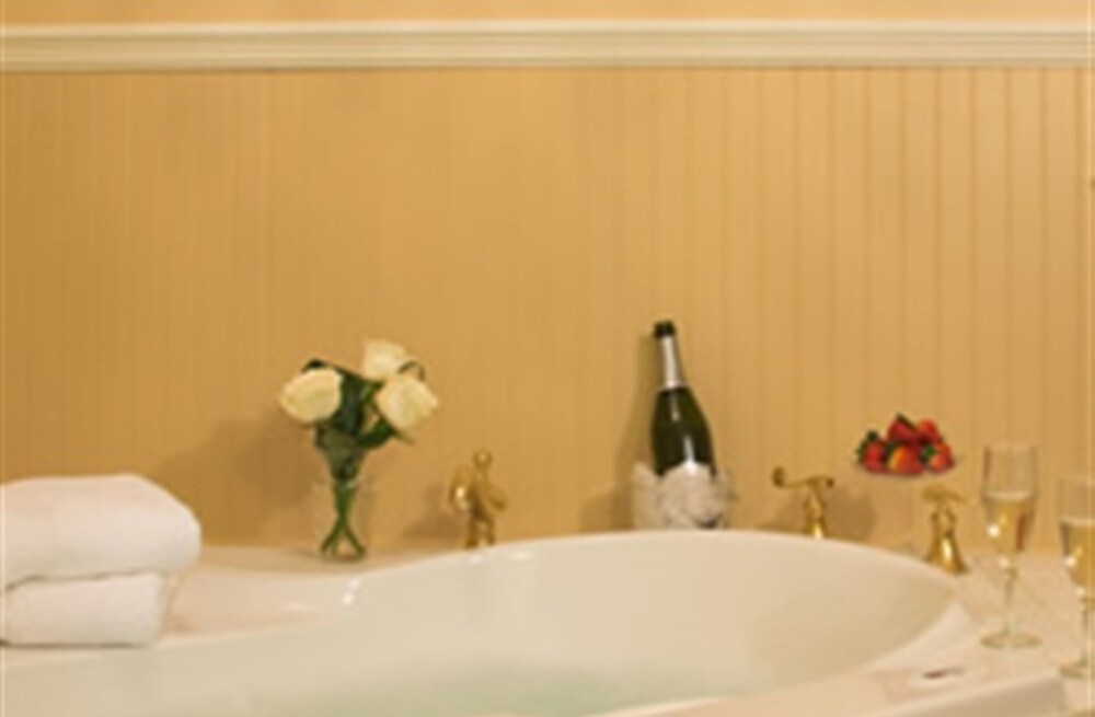 Jetted Tub