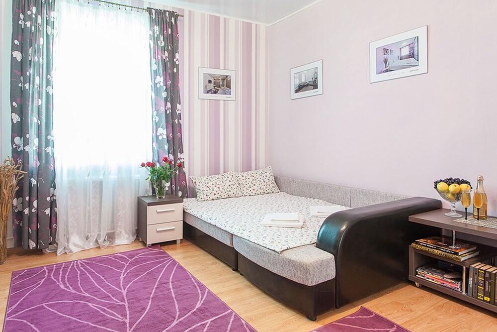 Standard Apartment, Kitchen (Internacyjanalnaja, 13) - Guestroom