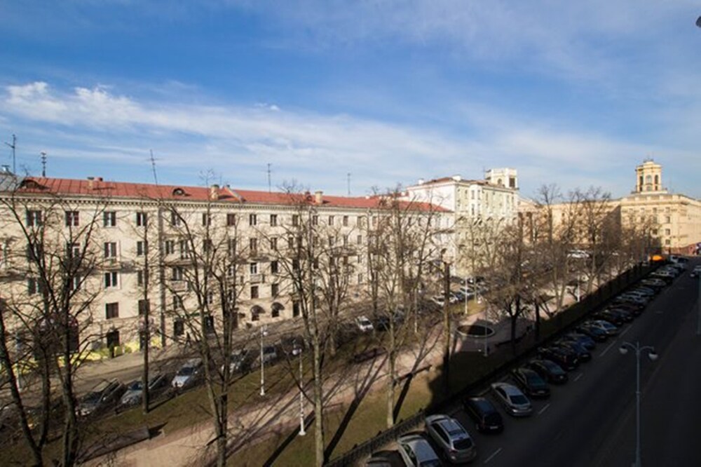 Standard Apartment, 2 Bedrooms, Kitchen (Karla Marksa, 25) - Hotel Front