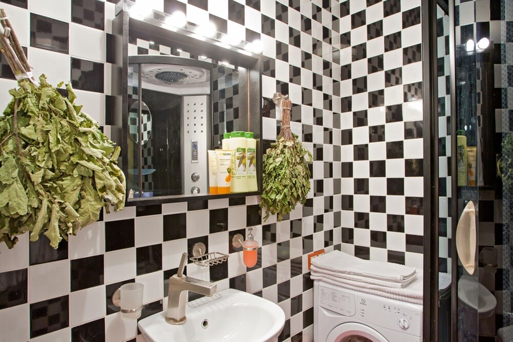 Standard Apartment, Kitchen (Karla Marksa, 21-1) - Bathroom