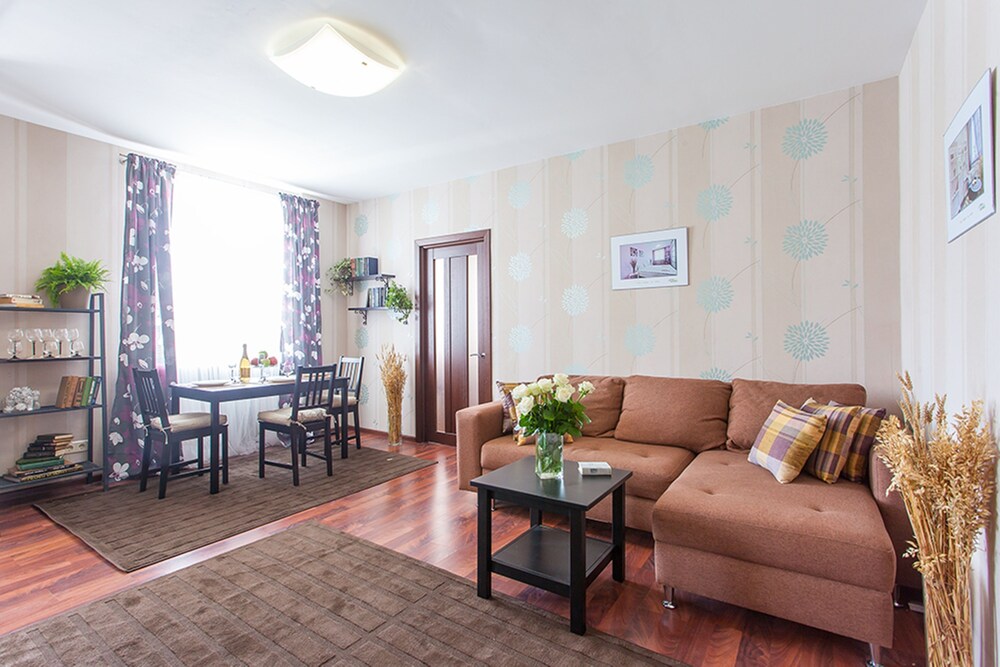 Standard Apartment, 1 Bedroom, Kitchen (Praspiekt Niezalieznasci, 52) - Living Area