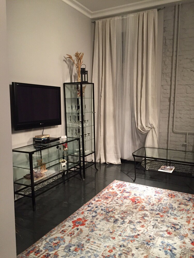 Exclusive Apartment, Kitchen (Karla Marksa, 19) - Living Area