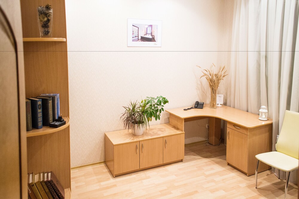 Standard Apartment, 2 Bedrooms, Kitchen (Karla Marksa, 25) - Guestroom