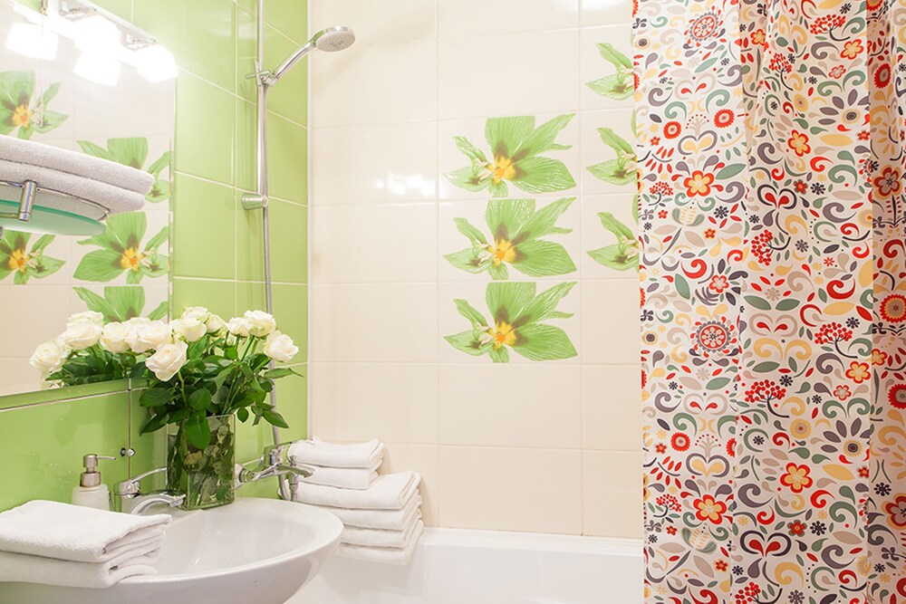 Standard Apartment, 1 Bedroom, Kitchen (Praspiekt Niezalieznasci, 52) - Bathroom